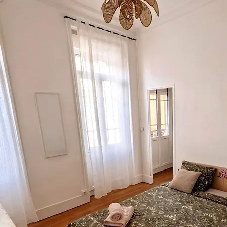 Апартаменты La Casa De Flores Тулуза