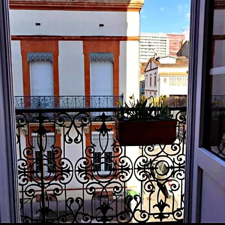 아파트 La Casa De Flores